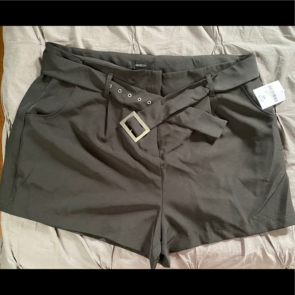 Forever 21 shorts